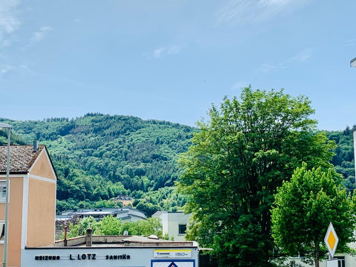 Schone, Gut Ausgestattete Wohnung Fur 1 Bis 4 Personen - Zentral Gelegen Bad Ems Exterior foto